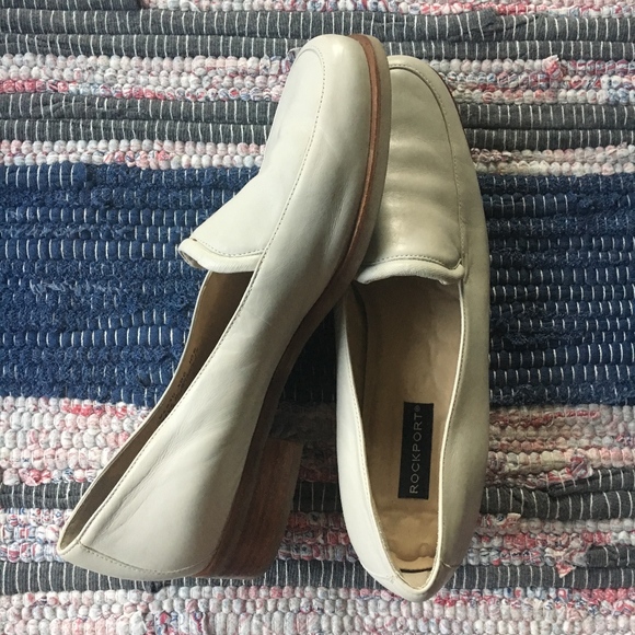 cushioned loafers